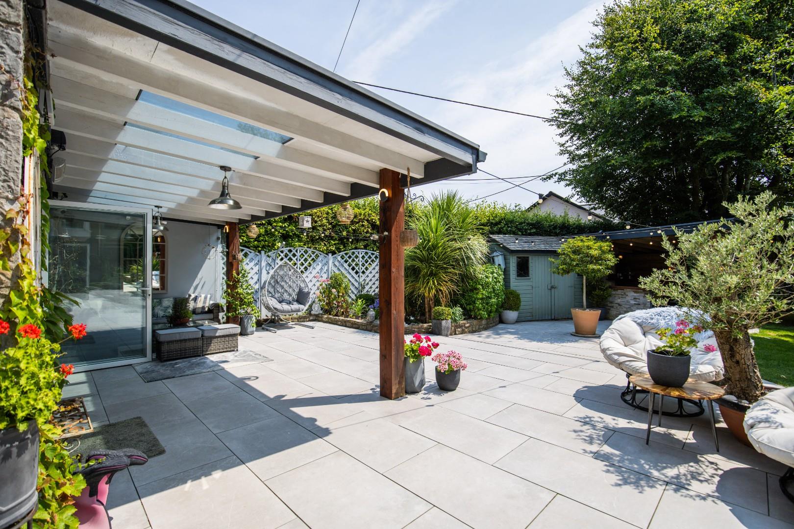 Foxleigh House, Trerhyngyll, Nr Cowbridge, Vale Of Glamorgan, CF71 7TN